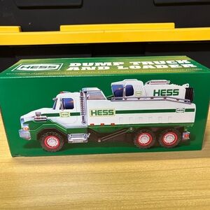 Hess Dump Truck and Loader 2017